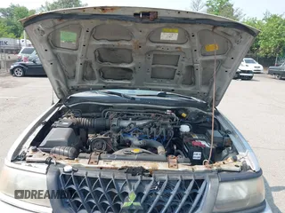 2003 Mitsubishi Montero XLS z VIN JA4MT31R33J048723, wystawiony jako IAAI lot #42439332 z przebiegiem 185 593 mil mil oraz . Historia ofert i sprzedaży dostępna na DreamBid. Obrazek 10.