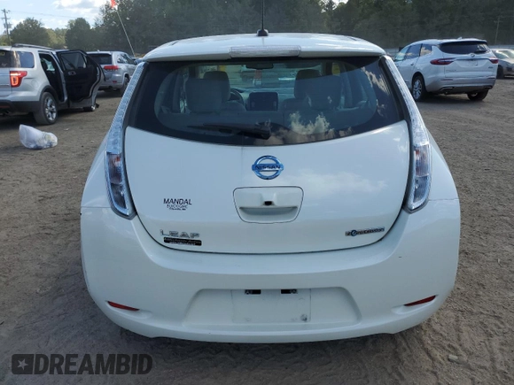 2016 Nissan LEAF S with VIN 1N4BZ0CP8GC309303, listed as a Copart auction lot 71100714 with 35,129 mi miles and Salvage Title. Bid and sale history available at carsss.com. Image 6.