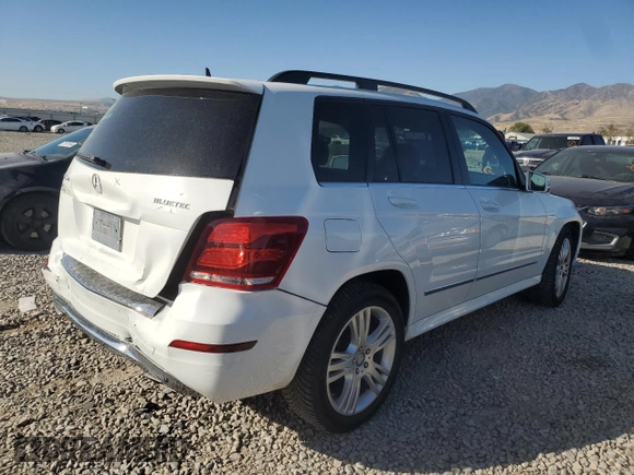 2014 Mercedes-Benz GLK 250 with VIN WDCGG0EB7EG288855, listed as a Copart auction lot 71674894 with 64,317 mi miles and Salvage Title. Bid and sale history available at DreamBid. Image 3.