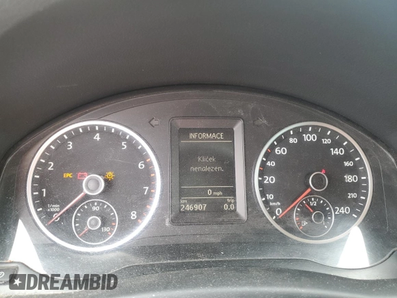 2013 Volkswagen Tiguan S with VIN WVGJV3AX0DW561431, listed as a Copart auction lot 55918795 with 246,907 mi miles and Salvage title. Bid and sale history available at DreamBid. Image 9.