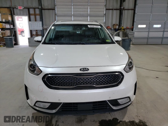 2018 Kia Niro Touring with VIN KNDCE3LC3J5140957, listed as a Copart auction lot 82687224 with 138,432 mi miles and Salvage Title. Bid and sale history available at carsss.com. Image 5.