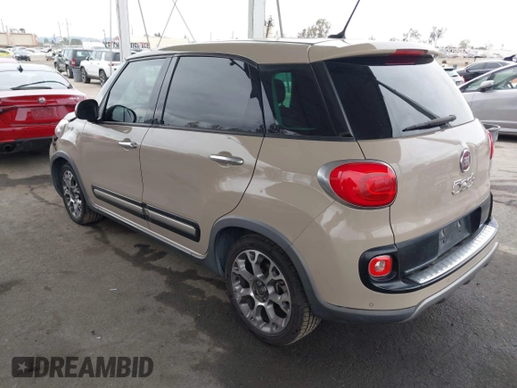 2014 FIAT 500L Trekking with VIN ZFBCFADHXEZ015287, listed as a IAAI auction lot 42063297 with 81,858 mi miles and . Bid and sale history available at DreamBid. Image 3.