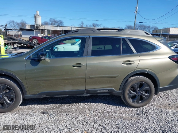 2022 Subaru Outback Onyx Edition XT with VIN 4S4BTGLDXN3185618, listed as a IAAI auction lot 41389710 with 11,699 mi miles. Bid and sale history available at carsss.com. Image 14.
