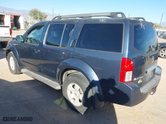 2006 Nissan Pathfinder SE with VIN 5N1AR18UX6C672531, listed as a IAAI auction lot 41602819 with 180,344 mi miles. Bid and sale history available at carsss.com. Image 3.