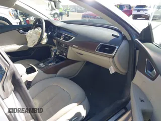 2016 Audi A7 Premium Plus с VIN WAUWGAFC9GN089915, выставлен на аукционе IAAI как лот 41816155 с пробегом 92 782 миль миль и . История ставок и продаж доступна на DreamBid. Изображение 5.