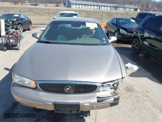 1998 Buick Century Custom with VIN 2G4WS52M1W1519455, listed as a IAAI auction lot 41753177 with 71,280 mi miles. Bid and sale history available at carsss.com. Image 12.