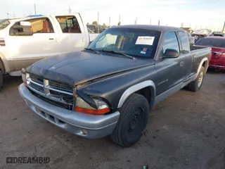 2002 Dodge Dakota SLT with VIN 1B7GL42X42S682184, listed as a IAAI auction lot 41784688 with 168,298 mi miles. Bid and sale history available at carsss.com. Image 17.