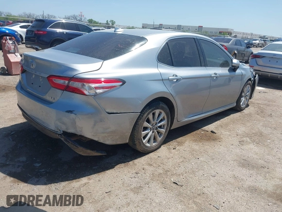 2019 Toyota Camry LE z VIN 4T1B11HK8KU789295, wystawiony jako IAAI lot #41993966 z przebiegiem 94 165 mil mil oraz . Historia ofert i sprzedaży dostępna na DreamBid. Obrazek 4.