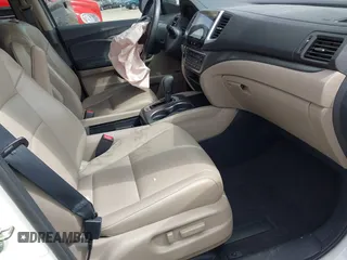 2017 Honda Pilot EX-L with VIN 5FNYF6H5XHB005000, listed as a IAAI auction lot 42039832 with 141,592 mi miles and . Bid and sale history available at DreamBid. Image 5.