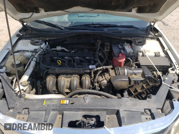2010 Ford Fusion SE with VIN 3FAHP0HA6AR124387, listed as a Copart auction lot 62008405 with 196,524 mi miles and Salvage title. Bid and sale history available at DreamBid. Image 11.
