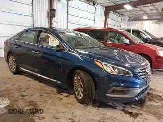 2017 Hyundai Sonata Sport z VIN 5NPE34AF2HH548393, wystawiony jako IAAI lot #41066745 z przebiegiem 105 818 mil mil oraz . Historia ofert i sprzedaży dostępna na DreamBid. Obrazek 1.