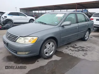 2004 Toyota Avalon XL with VIN 4T1BF28B94U387764, listed as a IAAI auction lot 42162419 with 306,611 mi miles and . Bid and sale history available at carsss.com. Image 18.