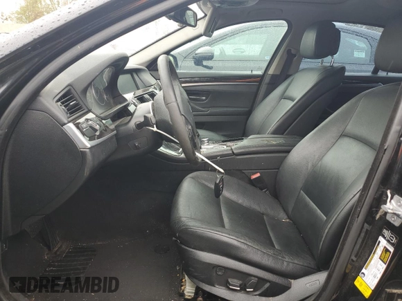 2013 BMW 5 Series 528i with VIN WBAXG5C5XDD234995, listed as a Copart auction lot 48617145 with 165,889 mi miles and Clean Title. Bid and sale history available at carsss.com. Image 7.