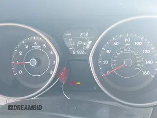 2014 Hyundai Elantra SE с VIN 5NPDH4AE8EH468435, выставлен на аукционе IAAI как лот 42509839 с пробегом 67 832 миль миль и . История ставок и продаж доступна на DreamBid. Изображение 7.