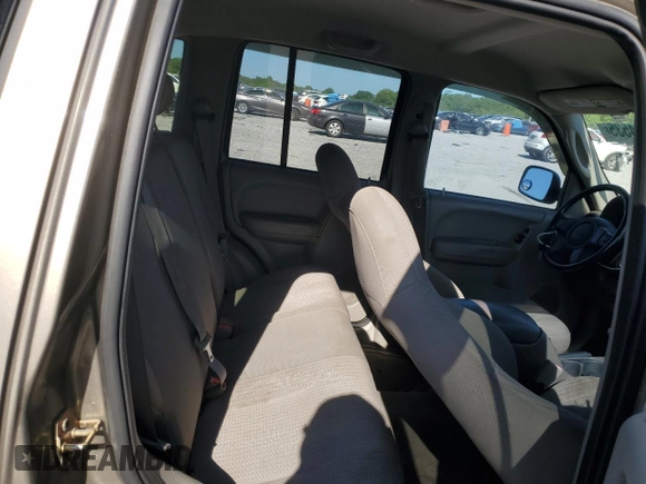 2004 Jeep Liberty Sport with VIN 1J4GK48K94W224211, listed as a Copart auction lot 53194535 with 219,797 mi miles and Salvage Title. Bid and sale history available at DreamBid. Image 11.