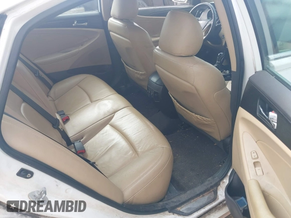 2011 Hyundai Sonata SE with VIN 5NPEC4ACXBH257458, listed as a IAAI auction lot 41636244 with 168,312 mi miles. Bid and sale history available at carsss.com. Image 8.