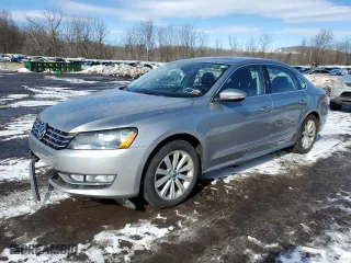 2012 Volkswagen Passat SEL with VIN 1VWCP7A36CC097828, listed as a Copart auction lot 46071215 with 156,525 mi miles and Salvage Title. Bid and sale history available at carsss.com. Image 1.