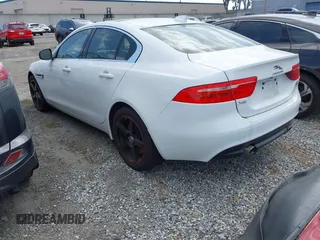 2019 Jaguar XE 25t with VIN SAJAS4FX3KCP52756, listed as a IAAI auction lot 41826575 with 71,252 mi miles. Bid and sale history available at carsss.com. Image 3.