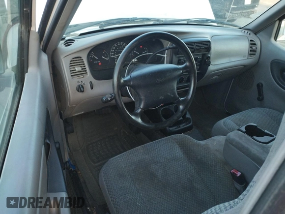 1999 Ford Ranger XL with VIN 1FTYR10V4XUB32661, listed as a Copart auction lot 83122484 with 105,798 mi miles and Clean Title. Bid and sale history available at carsss.com. Image 8.