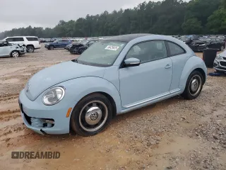 2013 Volkswagen Beetle 2.5L с VIN 3VWJX7AT0DM600857, выставлен на аукционе Copart как лот 56429925 с пробегом 176 182 миль миль и Списание • Salvage title. История ставок и продаж доступна на DreamBid. Изображение 1.