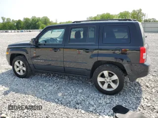 2012 Jeep Patriot Sport z VIN 1C4NJRBBXCD558957, wystawiony jako Copart lot #59686665 z przebiegiem 75 910 mil mil oraz Czysty tytuł • Clean title. Historia ofert i sprzedaży dostępna na DreamBid. Obrazek 2.