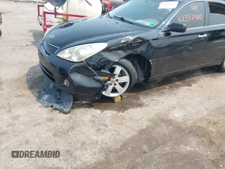 2005 Lexus ES 350 with VIN JTHBA30G855106368, listed as a IAAI auction lot 42392410 with 255,983 mi miles and . Bid and sale history available at DreamBid. Image 6.
