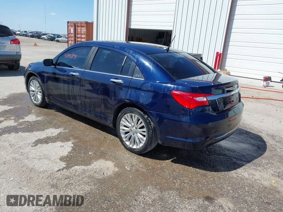 2013 Chrysler 200 Limited with VIN 1C3CCBCG5DN747308, listed as a IAAI auction lot 41991898 with 170,748 mi miles. Bid and sale history available at carsss.com. Image 3.