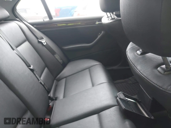 2003 BMW 3 Series 325i with VIN WBAEV334X3KL81434, listed as a IAAI auction lot 42186211 with 173,179 mi miles and . Bid and sale history available at DreamBid. Image 8.