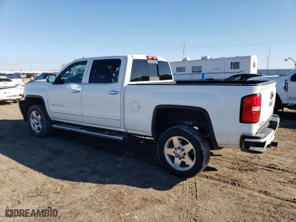 2015 GMC Sierra 2500HD Denali with VIN 1GT120EG1FF191664, listed as a Copart auction lot 80010794 with 169,060 mi miles and Salvage Title. Bid and sale history available at carsss.com. Image 2.