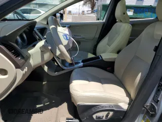 2013 Volvo XC60 T6 с VIN YV4902DZ8D2383477, выставлен на аукционе Copart как лот 55841775 с пробегом 135 756 миль миль и Списание • Salvage title. История ставок и продаж доступна на DreamBid. Изображение 7.