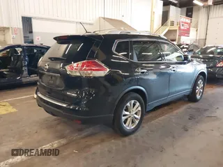 2016 Nissan Rogue SV with VIN KNMAT2MV0GP615985, listed as a IAAI auction lot 41540164 with 133,129 mi miles. Bid and sale history available at carsss.com. Image 4.