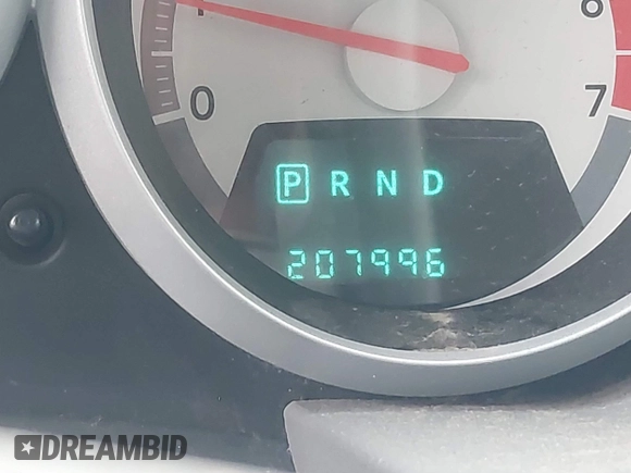 2009 Dodge Grand Caravan SXT z VIN 2D8HN54X69R593635, wystawiony jako IAAI lot #39235325 z przebiegiem 207 996 mil mil oraz . Historia ofert i sprzedaży dostępna na DreamBid. Obrazek 15.