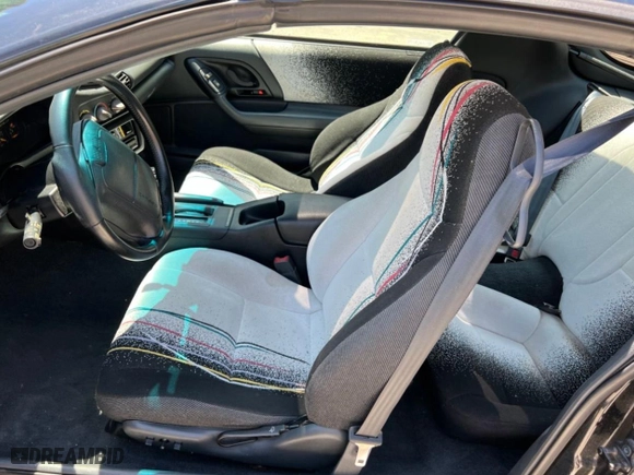 1993 Chevrolet Camaro Z28 with VIN 2G1FP22P3P2106343, listed as a Copart auction lot 80004374 with 32,035 mi miles and Clean Title. Bid and sale history available at carsss.com. Image 5.