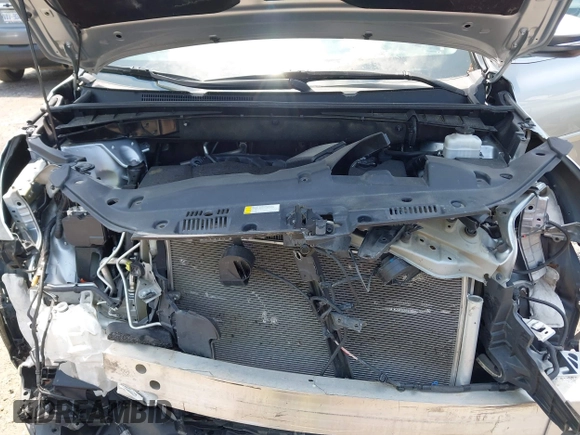 2019 Toyota Highlander SE with VIN 5TDJZRFH6KS614952, listed as a IAAI auction lot 42636713 with 65,471 mi miles and . Bid and sale history available at DreamBid. Image 10.