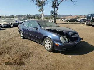 2000 Mercedes-Benz CLK 320/430 with VIN WDBLJ65G4YF161087, listed as a Copart auction lot 73549254 with 236,864 mi miles and Salvage Title. Bid and sale history available at DreamBid. Image 10.