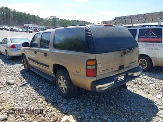2005 Chevrolet Suburban LT z VIN 1GNEC16Z45J225720, wystawiony jako IAAI lot #41896970 z przebiegiem 347 315 mil mil oraz . Historia ofert i sprzedaży dostępna na DreamBid. Obrazek 3.
