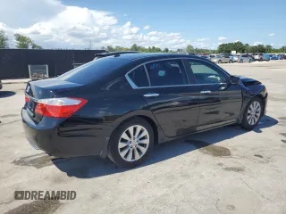 2015 Honda Accord EX-L with VIN 1HGCR2F81FA135648, listed as a Copart auction lot 60317355 with 217,789 mi miles and Salvage title. Bid and sale history available at DreamBid. Image 3.