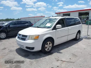 2008 Dodge Grand Caravan SXT with VIN 2D8HN54P58R839914, listed as a IAAI auction lot 42170038 with 152,736 mi miles and . Bid and sale history available at DreamBid. Image 2.