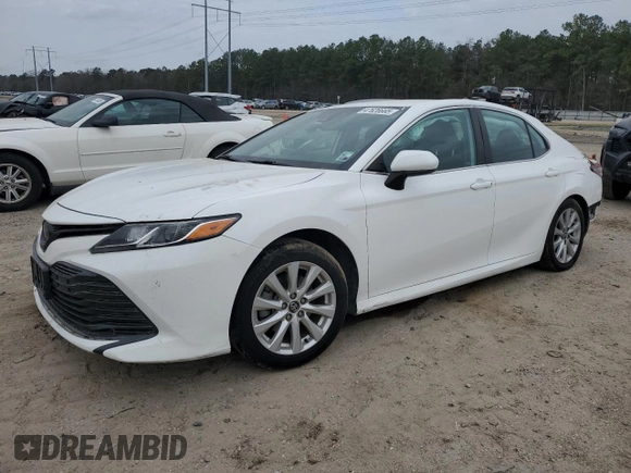 2020 Toyota Camry LE with VIN 4T1C11AK4LU930850, listed as a Copart auction lot 47626665 with 115,824 mi miles and Salvage Title. Bid and sale history available at DreamBid. Image 1.