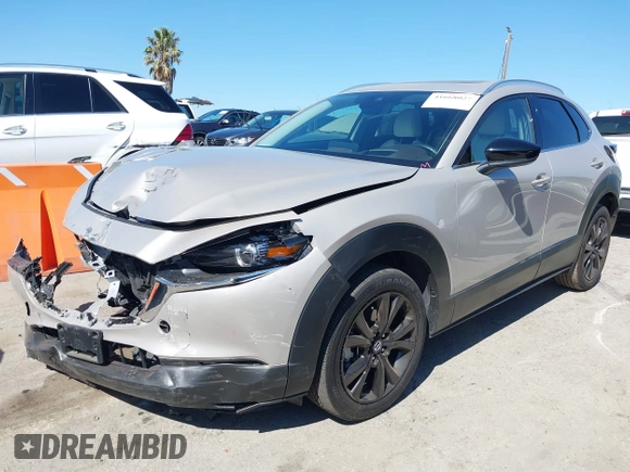2022 Mazda CX-30 2.5 Turbo Premium Package with VIN 3MVDMBDY2NM408844, listed as a IAAI auction lot 41668027 with 17,463 mi miles. Bid and sale history available at carsss.com. Image 17.