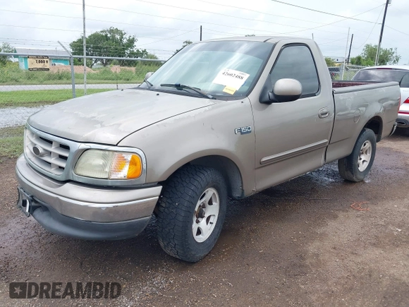 2003 Ford F-150 XL z VIN 1FTRF17263NA71164, wystawiony jako IAAI lot #42602488 z przebiegiem Nie podano mil oraz . Historia ofert i sprzedaży dostępna na DreamBid. Obrazek 2.
