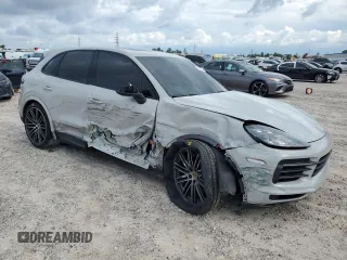 2023 Porsche Cayenne S с VIN WP1AB2AY3PDA14605, выставлен на аукционе Copart как лот 70424044 с пробегом 22 946 миль миль и Списание • Salvage title. История ставок и продаж доступна на DreamBid. Изображение 4.