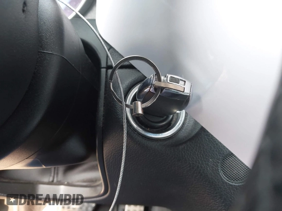 2013 Mercedes-Benz C 300 Sport с VIN WDDGF8AB5DR283434, выставлен на аукционе IAAI как лот 42375781 с пробегом 87 364 миль миль и . История ставок и продаж доступна на DreamBid. Изображение 11.