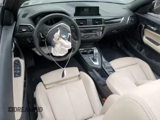 2018 BMW 2 Series 230i xDrive с VIN WBA2K1C5XJVD41748, выставлен на аукционе Copart как лот 58293985 с пробегом 65 733 миль миль и Списание • Salvage title. История ставок и продаж доступна на DreamBid. Изображение 8.
