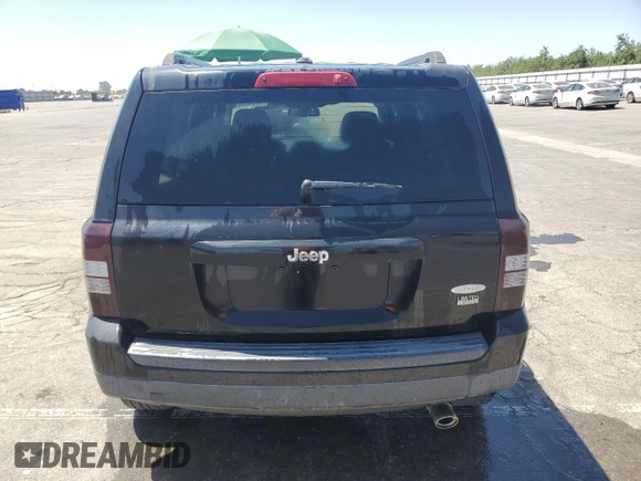 2017 Jeep Patriot Latitude with VIN 1C4NJPFB6HD184479, listed as a Copart auction lot 60840565 with 107,139 mi miles and Clean title. Bid and sale history available at DreamBid. Image 6.