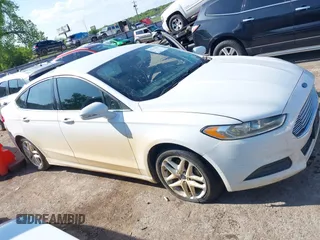 2015 Ford Fusion SE z VIN 3FA6P0H7XFR200759, wystawiony jako IAAI lot #42112951 z przebiegiem 233 652 mil mil oraz . Historia ofert i sprzedaży dostępna na DreamBid. Obrazek 12.
