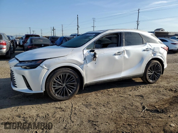 2024 Lexus RX 350h z VIN 2T2BBMCA3RC060822, wystawiony jako Copart lot #50063055 z przebiegiem 838 mil mil oraz Szkoda całkowita • Salvage title. Historia ofert i sprzedaży dostępna na DreamBid. Obrazek 1.