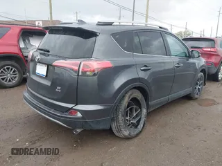 2017 Toyota RAV4 SE с VIN 2T3JFREV7HW669529, выставлен на аукционе IAAI как лот 42155284 с пробегом 64 272 миль миль и . История ставок и продаж доступна на DreamBid. Изображение 4.