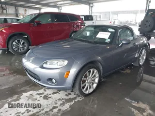 2006 Mazda MX-5 Miata Sport с VIN JM1NC25F560110444, выставлен на аукционе IAAI как лот 42611844 с пробегом 58 309 миль миль и . История ставок и продаж доступна на DreamBid. Изображение 17.