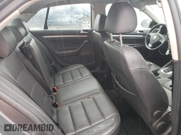 2008 Volkswagen Jetta SE with VIN 3VWRZ71K38M025776, listed as a Copart auction lot 55985785 with 200,694 mi miles and Salvage title. Bid and sale history available at DreamBid. Image 10.
